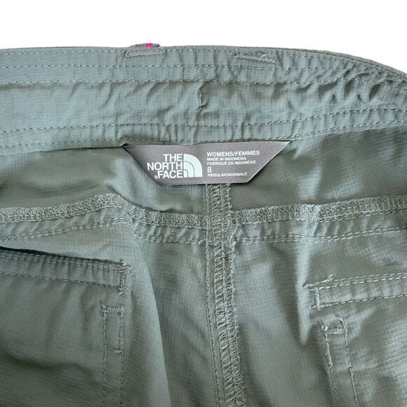 THE NORTH FACE Cargo shorts green size 8 - Picture 14 of 14